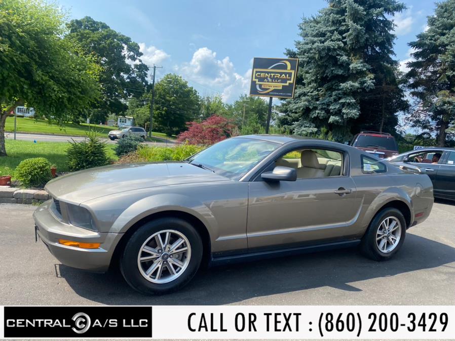 2005 Ford Mustang 2dr Cpe Deluxe, available for sale in East Windsor, Connecticut | Central A/S LLC. East Windsor, Connecticut 2005 Ford Mustang 2dr Cpe Deluxe, available for sale in East Windsor, Connecticut | Central A/S LLC. East Windsor, Connecticut