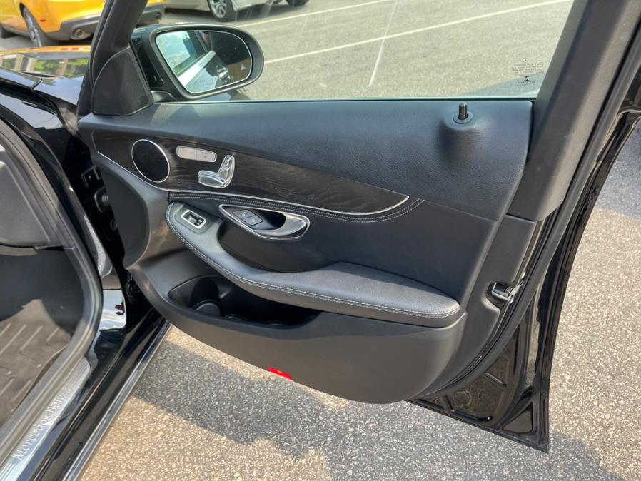 Used Mercedes-Benz C-Class 4dr Sdn C300 Luxury 4MATIC 2016 | Mike And Tony Auto Sales, Inc. South Windsor, Connecticut Used Mercedes-Benz C-Class 4dr Sdn C300 Luxury 4MATIC 2016 | Mike And Tony Auto Sales, Inc. South Windsor, Connecticut
