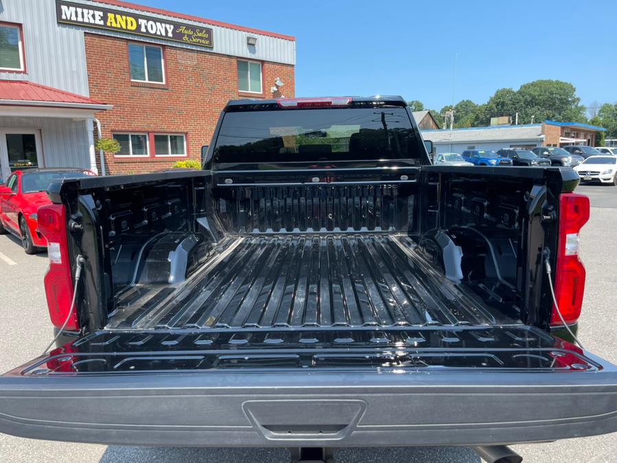 2020 Chevrolet Silverado 2500HD 4WD Double Cab 149" Custom, available for sale in South Windsor, Connecticut | Mike And Tony Auto Sales, Inc. South Windsor, Connecticut 2020 Chevrolet Silverado 2500HD 4WD Double Cab 149" Custom, available for sale in South Windsor, Connecticut | Mike And Tony Auto Sales, Inc. South Windsor, Connecticut