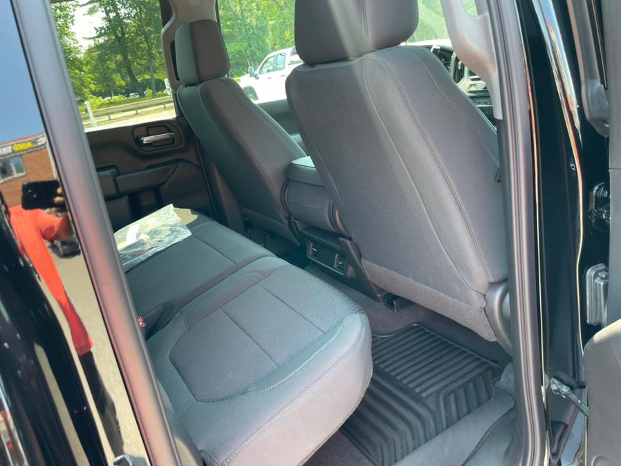 2020 Chevrolet Silverado 2500HD 4WD Double Cab 149" Custom, available for sale in South Windsor, Connecticut | Mike And Tony Auto Sales, Inc. South Windsor, Connecticut 2020 Chevrolet Silverado 2500HD 4WD Double Cab 149" Custom, available for sale in South Windsor, Connecticut | Mike And Tony Auto Sales, Inc. South Windsor, Connecticut