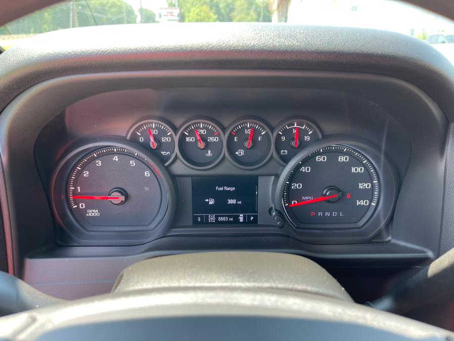 2020 Chevrolet Silverado 2500HD 4WD Double Cab 149" Custom, available for sale in South Windsor, Connecticut | Mike And Tony Auto Sales, Inc. South Windsor, Connecticut 2020 Chevrolet Silverado 2500HD 4WD Double Cab 149" Custom, available for sale in South Windsor, Connecticut | Mike And Tony Auto Sales, Inc. South Windsor, Connecticut