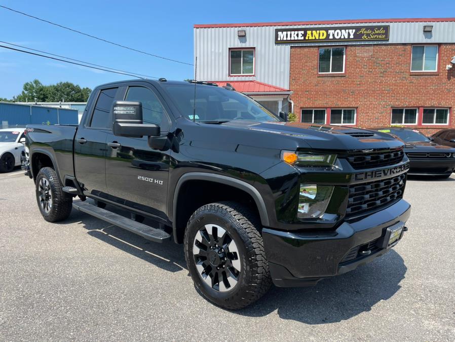 2020 Chevrolet Silverado 2500HD 4WD Double Cab 149" Custom, available for sale in South Windsor, Connecticut | Mike And Tony Auto Sales, Inc. South Windsor, Connecticut 2020 Chevrolet Silverado 2500HD 4WD Double Cab 149" Custom, available for sale in South Windsor, Connecticut | Mike And Tony Auto Sales, Inc. South Windsor, Connecticut