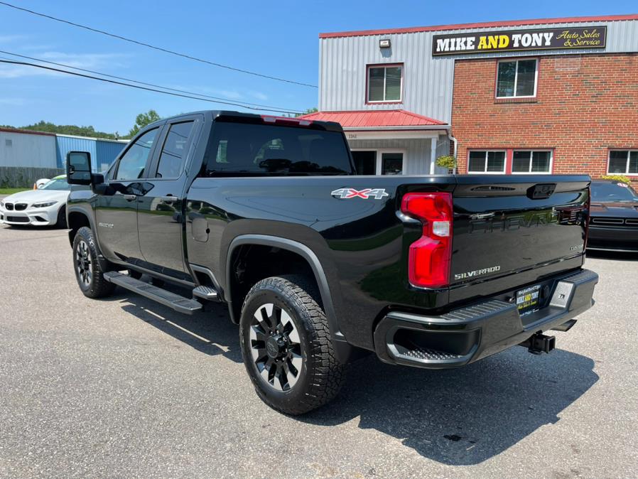 2020 Chevrolet Silverado 2500HD 4WD Double Cab 149" Custom, available for sale in South Windsor, Connecticut | Mike And Tony Auto Sales, Inc. South Windsor, Connecticut 2020 Chevrolet Silverado 2500HD 4WD Double Cab 149" Custom, available for sale in South Windsor, Connecticut | Mike And Tony Auto Sales, Inc. South Windsor, Connecticut