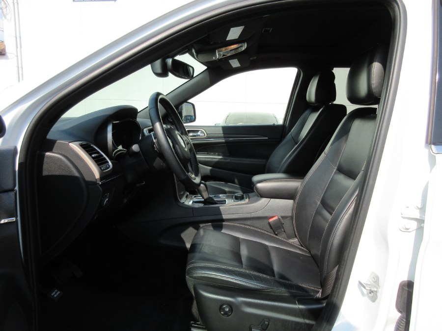 2017 Jeep Grand Cherokee Limited 4x4, available for sale in Linden, New Jersey | Route 27 Auto Mall. Linden, New Jersey 2017 Jeep Grand Cherokee Limited 4x4, available for sale in Linden, New Jersey | Route 27 Auto Mall. Linden, New Jersey