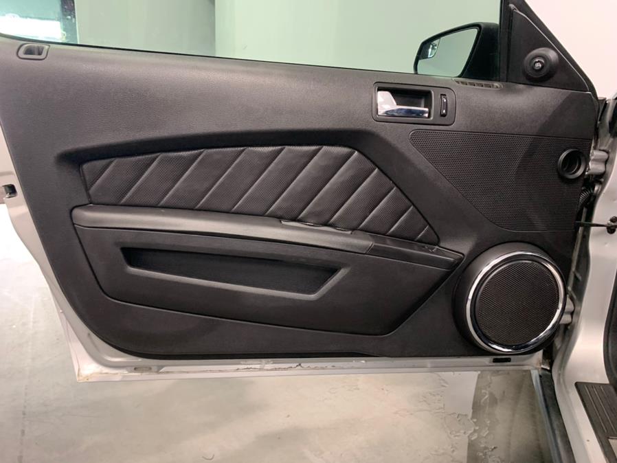 Used Ford Mustang 2dr Cpe V6 Premium 2012 | M Auto Group. Elizabeth, New Jersey Used Ford Mustang 2dr Cpe V6 Premium 2012 | M Auto Group. Elizabeth, New Jersey