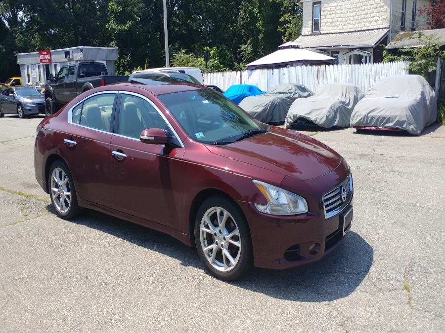2013 Nissan Maxima 4dr Sdn 3.5 SV w/Premium Pkg, available for sale in Chicopee, Massachusetts | Matts Auto Mall LLC. Chicopee, Massachusetts 2013 Nissan Maxima 4dr Sdn 3.5 SV w/Premium Pkg, available for sale in Chicopee, Massachusetts | Matts Auto Mall LLC. Chicopee, Massachusetts