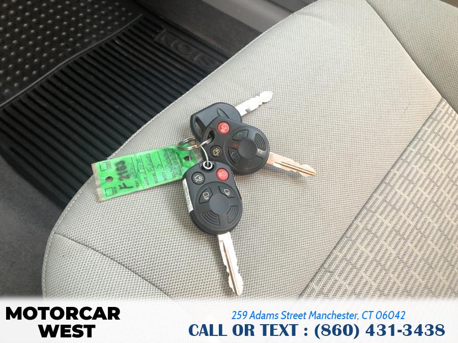 Used Ford Fusion 4dr Sdn S FWD 2012 | Motorcar West. Manchester, Connecticut Used Ford Fusion 4dr Sdn S FWD 2012 | Motorcar West. Manchester, Connecticut