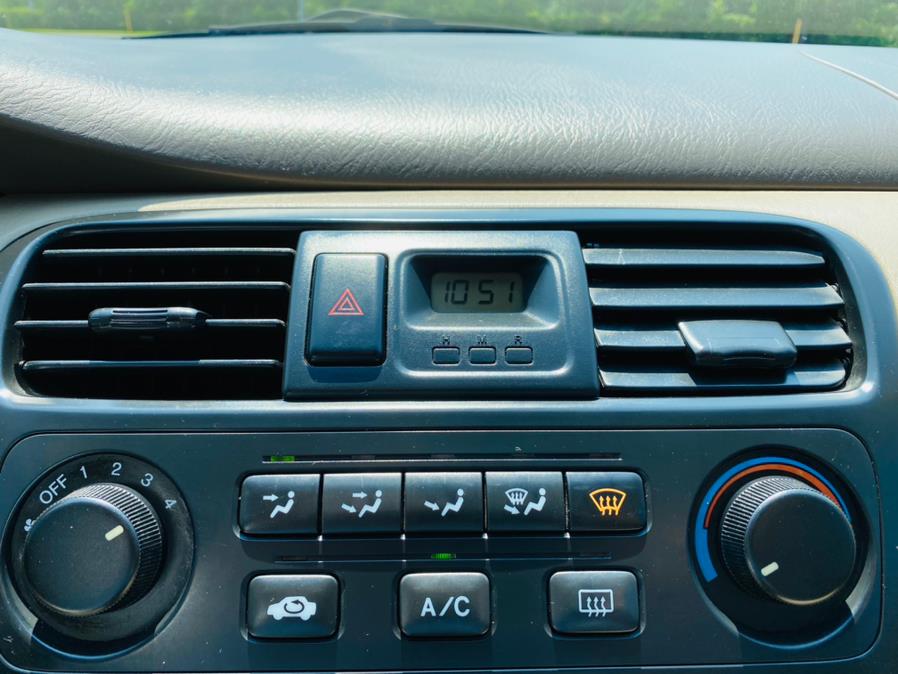 Used Honda Accord Sdn LX Manual ULEV w/Side Airbags 2001 | Supreme Automotive. New Britain, Connecticut Used Honda Accord Sdn LX Manual ULEV w/Side Airbags 2001 | Supreme Automotive. New Britain, Connecticut
