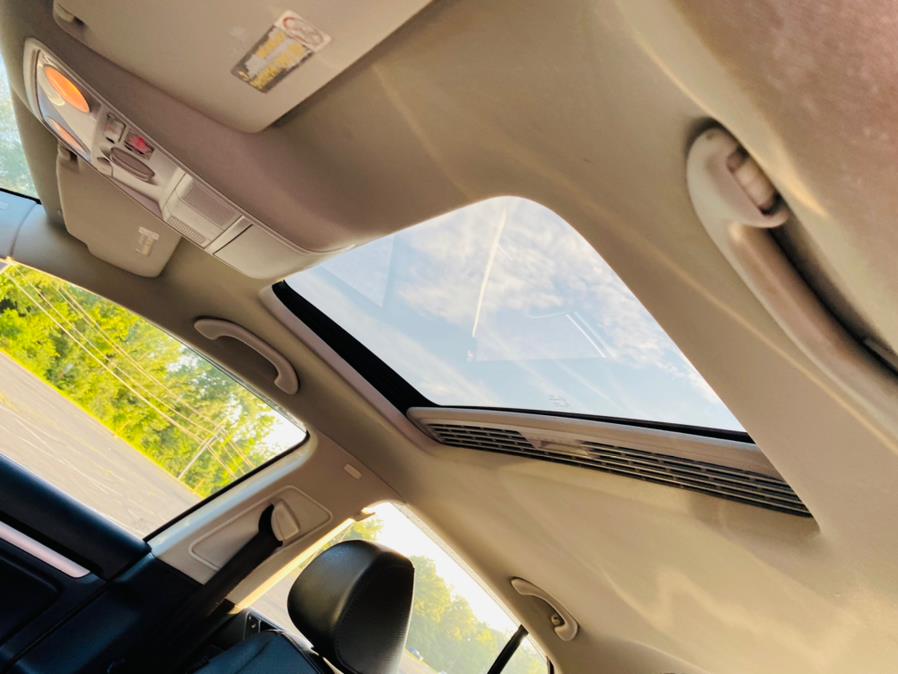 2008 Volkswagen Jetta Sedan 4dr Auto SE PZEV, available for sale in New Britain, Connecticut | Supreme Automotive. New Britain, Connecticut 2008 Volkswagen Jetta Sedan 4dr Auto SE PZEV, available for sale in New Britain, Connecticut | Supreme Automotive. New Britain, Connecticut
