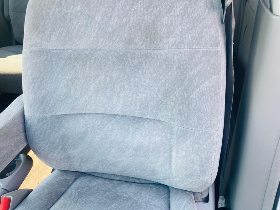 2001 Honda Odyssey 5dr 7-Passenger EX, available for sale in New Britain, Connecticut | Supreme Automotive. New Britain, Connecticut 2001 Honda Odyssey 5dr 7-Passenger EX, available for sale in New Britain, Connecticut | Supreme Automotive. New Britain, Connecticut