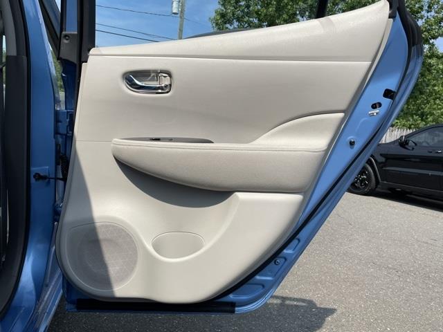 Used Nissan Leaf SL 2012 | Blasius Federal Road. Brookfield, Connecticut Used Nissan Leaf SL 2012 | Blasius Federal Road. Brookfield, Connecticut