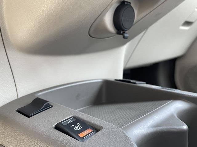 Used Nissan Leaf SL 2012 | Blasius Federal Road. Brookfield, Connecticut Used Nissan Leaf SL 2012 | Blasius Federal Road. Brookfield, Connecticut