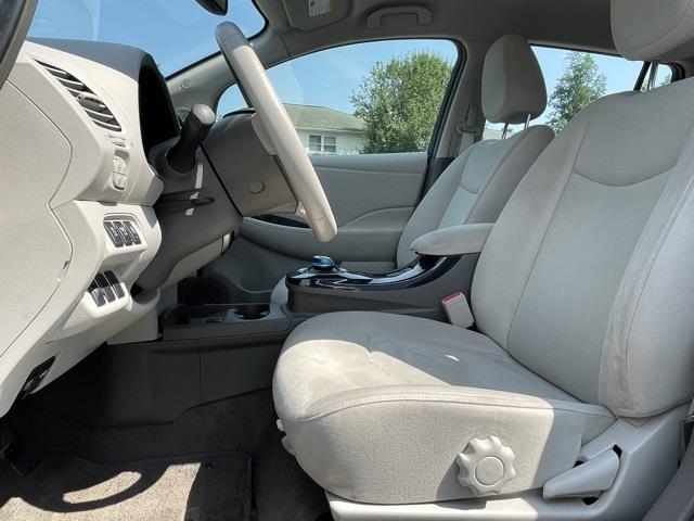 Used Nissan Leaf SL 2012 | Blasius Federal Road. Brookfield, Connecticut Used Nissan Leaf SL 2012 | Blasius Federal Road. Brookfield, Connecticut