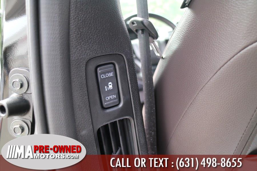 2019 Honda Odyssey ex-L EX-L w/Navi/RES Auto, available for sale in Huntington Station, New York | M & A Motors. Huntington Station, New York 2019 Honda Odyssey ex-L EX-L w/Navi/RES Auto, available for sale in Huntington Station, New York | M & A Motors. Huntington Station, New York