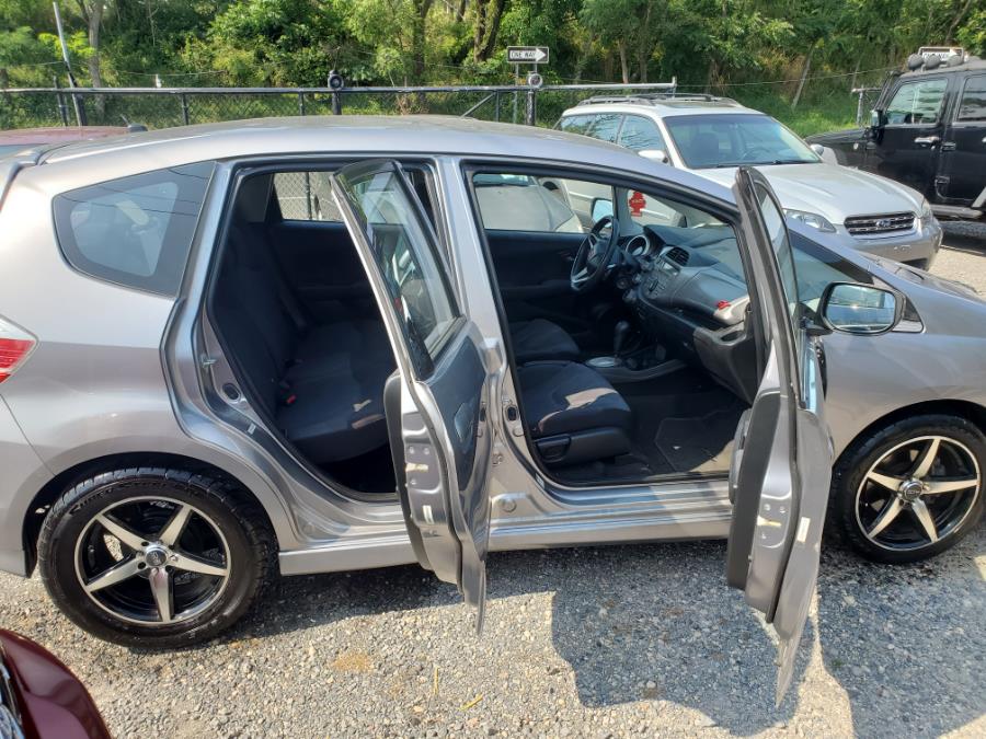 Used Honda Fit 5dr HB Auto Sport 2009 | SGM Auto Sales. West Babylon, New York Used Honda Fit 5dr HB Auto Sport 2009 | SGM Auto Sales. West Babylon, New York
