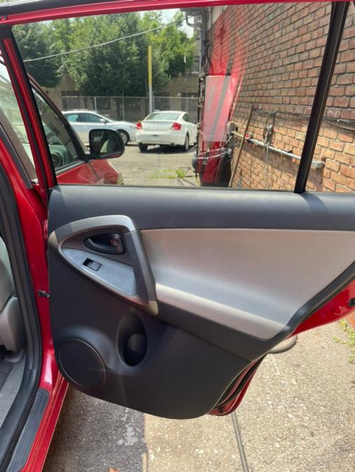 2009 Toyota RAV4 4WD 4dr 4-cyl 4-Spd AT, available for sale in Jamaica, New York | Hillside Auto Center. Jamaica, New York 2009 Toyota RAV4 4WD 4dr 4-cyl 4-Spd AT, available for sale in Jamaica, New York | Hillside Auto Center. Jamaica, New York