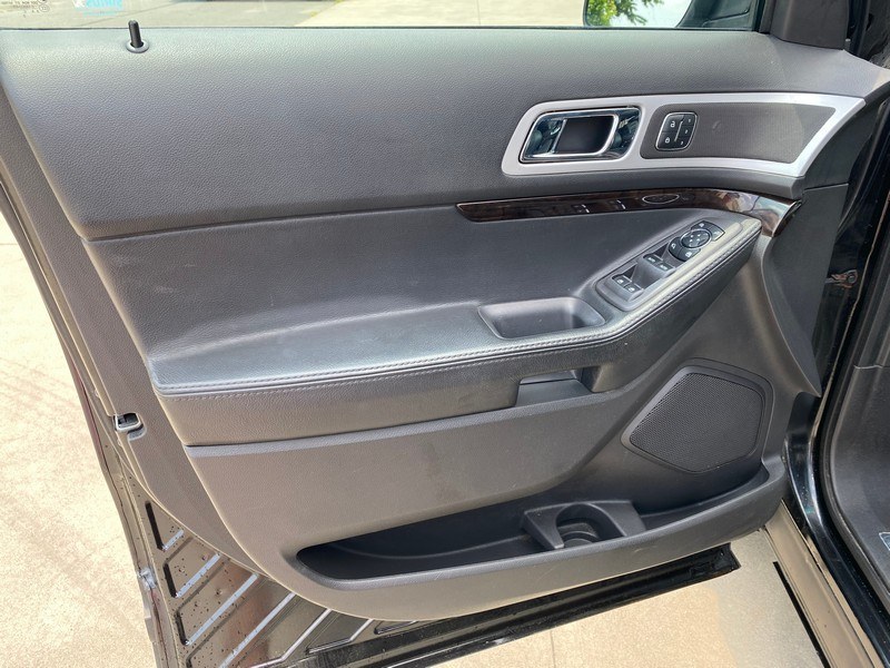 Used Ford Explorer 4WD 4dr Limited 2014 | Union Street Auto Sales. West Springfield, Massachusetts Used Ford Explorer 4WD 4dr Limited 2014 | Union Street Auto Sales. West Springfield, Massachusetts