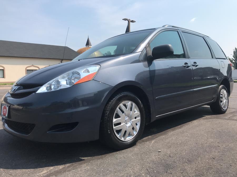 2008 Toyota Sienna Wagon 5DR 3.5L V6 FWD, available for sale in Hartford, Connecticut | Lex Autos LLC. Hartford, Connecticut