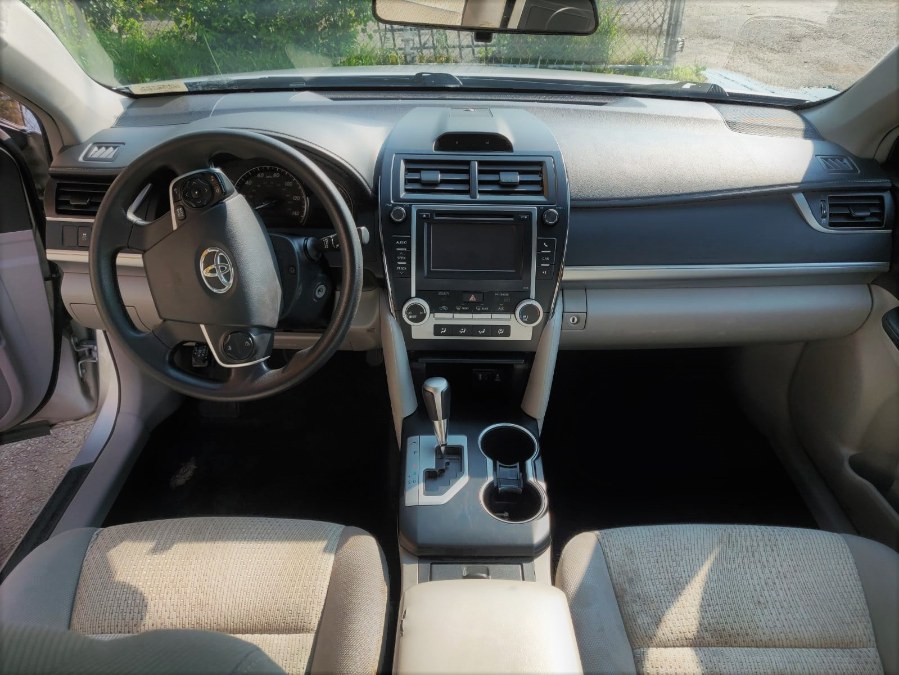 2014 Toyota Camry 4dr Sdn I4 Auto LE *Ltd Avail*, available for sale in Temple Hills, Maryland | Temple Hills Used Car. Temple Hills, Maryland 2014 Toyota Camry 4dr Sdn I4 Auto LE *Ltd Avail*, available for sale in Temple Hills, Maryland | Temple Hills Used Car. Temple Hills, Maryland