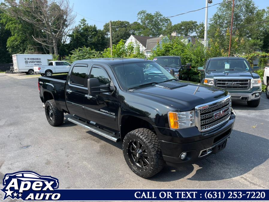 2013 GMC Sierra 2500HD 4WD Crew Cab 153.7" Denali, available for sale in Selden, New York | Apex Auto. Selden, New York