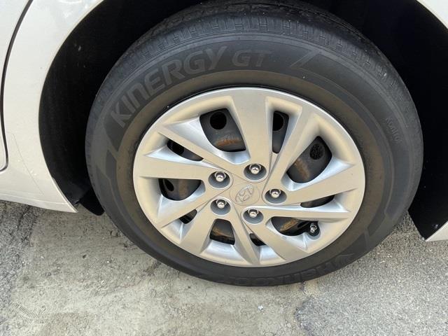 Used Hyundai Elantra SE 2017 | Hillside Auto Outlet. Jamaica, New York Used Hyundai Elantra SE 2017 | Hillside Auto Outlet. Jamaica, New York