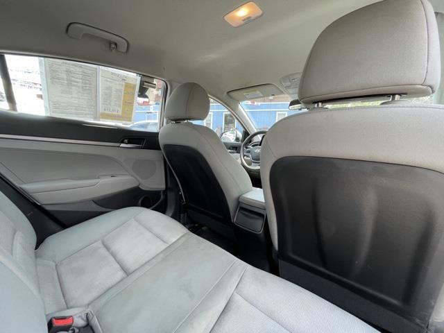 Used Hyundai Elantra SE 2017 | Hillside Auto Outlet. Jamaica, New York Used Hyundai Elantra SE 2017 | Hillside Auto Outlet. Jamaica, New York
