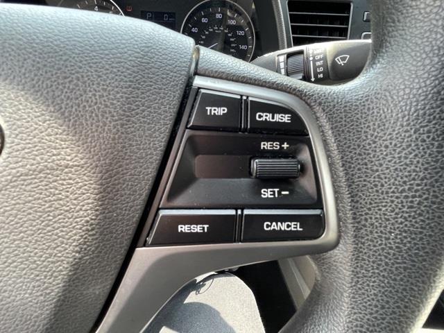 Used Hyundai Elantra SE 2017 | Hillside Auto Outlet. Jamaica, New York Used Hyundai Elantra SE 2017 | Hillside Auto Outlet. Jamaica, New York