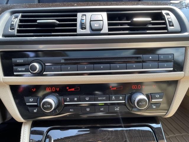 Used BMW 5 Series 528i xDrive 2013 | Hillside Auto Outlet. Jamaica, New York Used BMW 5 Series 528i xDrive 2013 | Hillside Auto Outlet. Jamaica, New York