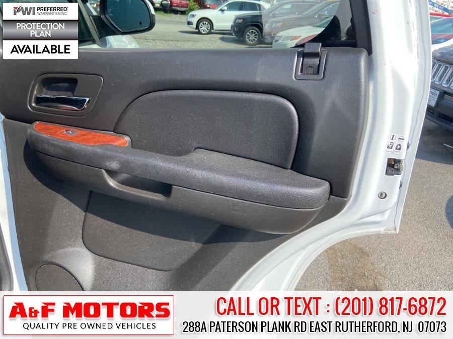 Used GMC Yukon 4WD 4dr 1500 SLT 2013 | A&F Motors LLC. East Rutherford, New Jersey Used GMC Yukon 4WD 4dr 1500 SLT 2013 | A&F Motors LLC. East Rutherford, New Jersey
