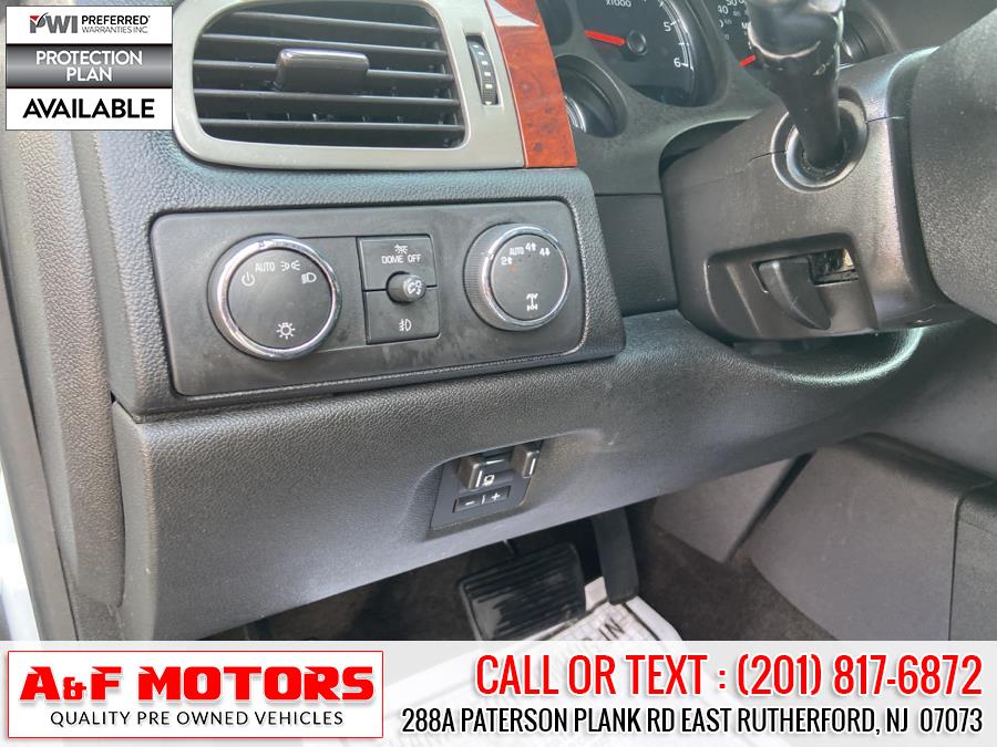 Used GMC Yukon 4WD 4dr 1500 SLT 2013 | A&F Motors LLC. East Rutherford, New Jersey Used GMC Yukon 4WD 4dr 1500 SLT 2013 | A&F Motors LLC. East Rutherford, New Jersey