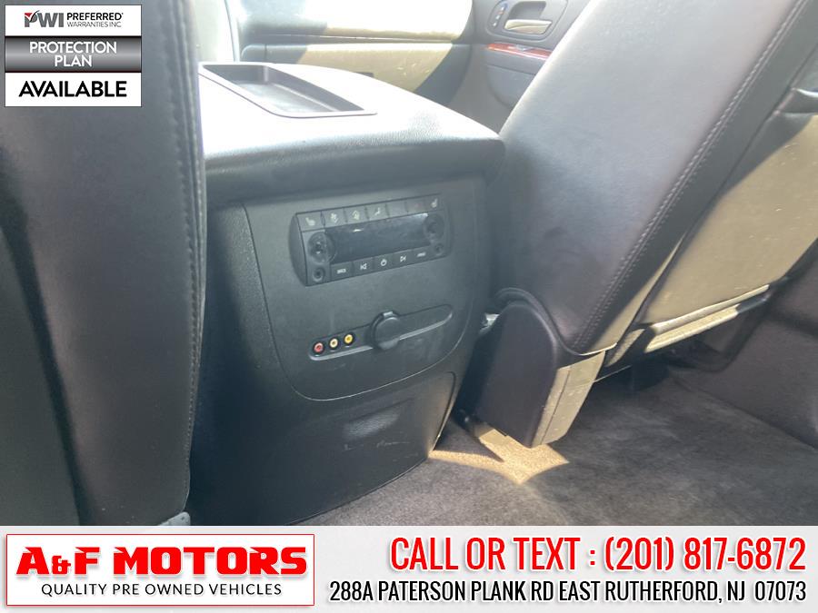 Used GMC Yukon 4WD 4dr 1500 SLT 2013 | A&F Motors LLC. East Rutherford, New Jersey Used GMC Yukon 4WD 4dr 1500 SLT 2013 | A&F Motors LLC. East Rutherford, New Jersey