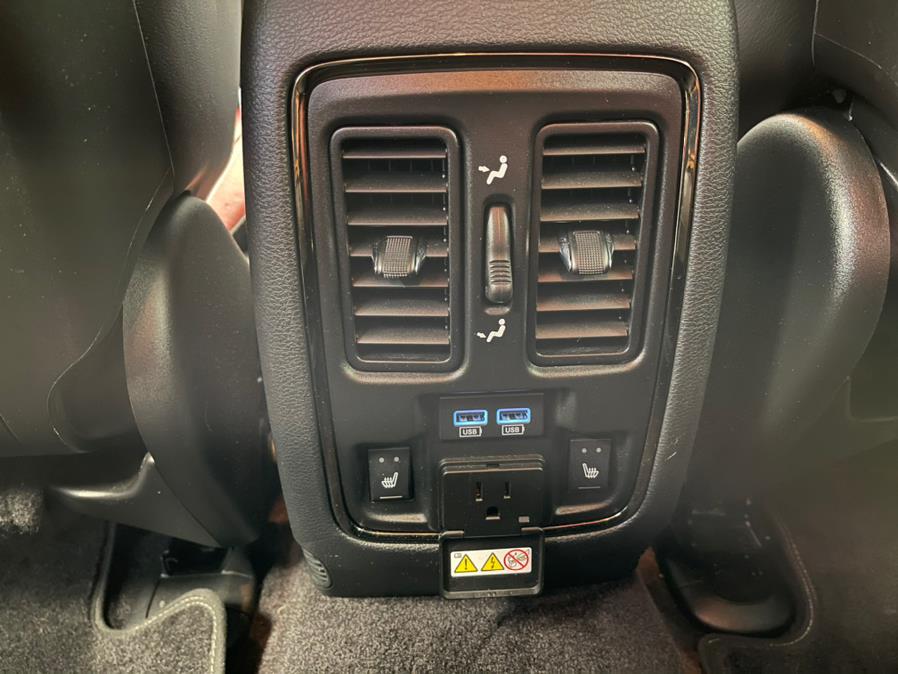 Used Dodge Durango SRT AWD 2018 | 5 Towns Drive. Inwood, New York Used Dodge Durango SRT AWD 2018 | 5 Towns Drive. Inwood, New York