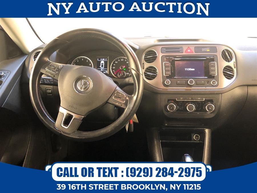Used Volkswagen Tiguan 4WD 4dr SE 4Motion 2011 | NY Auto Auction. Brooklyn, New York Used Volkswagen Tiguan 4WD 4dr SE 4Motion 2011 | NY Auto Auction. Brooklyn, New York