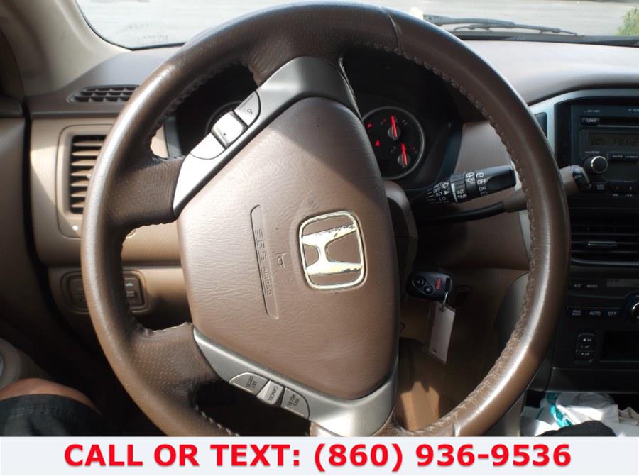Used Honda Pilot 4WD 4dr EXL 2007 | Lee Motors Sales Inc. Hartford, Connecticut Used Honda Pilot 4WD 4dr EXL 2007 | Lee Motors Sales Inc. Hartford, Connecticut