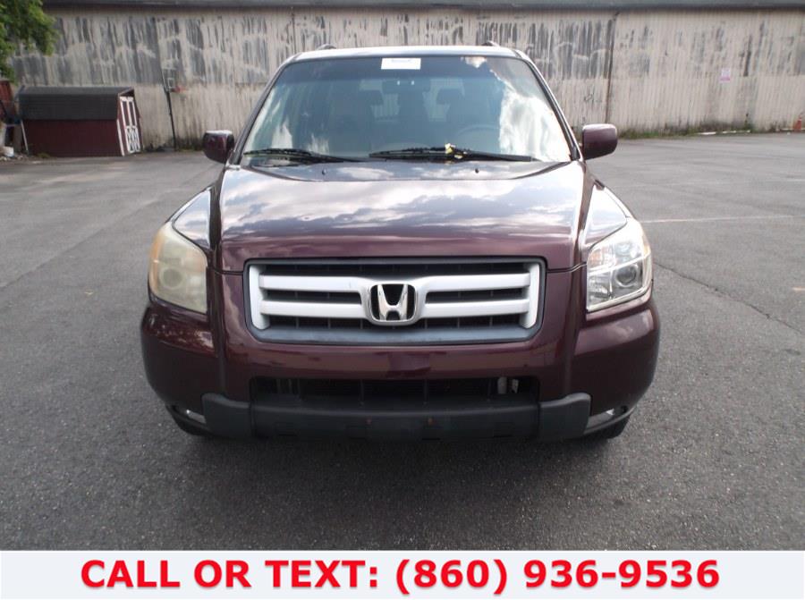 Used Honda Pilot 4WD 4dr EXL 2007 | Lee Motors Sales Inc. Hartford, Connecticut Used Honda Pilot 4WD 4dr EXL 2007 | Lee Motors Sales Inc. Hartford, Connecticut