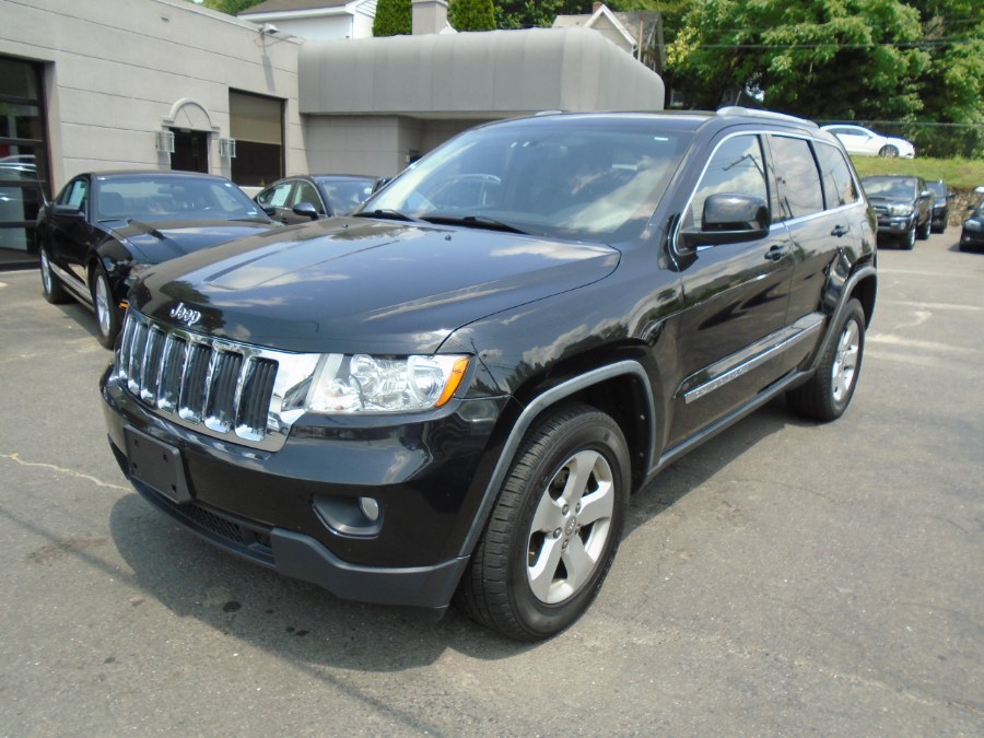 2012 Jeep Grand Cherokee 4WD 4dr Laredo, available for sale in Waterbury, Connecticut | Jim Juliani Motors. Waterbury, Connecticut 2012 Jeep Grand Cherokee 4WD 4dr Laredo, available for sale in Waterbury, Connecticut | Jim Juliani Motors. Waterbury, Connecticut