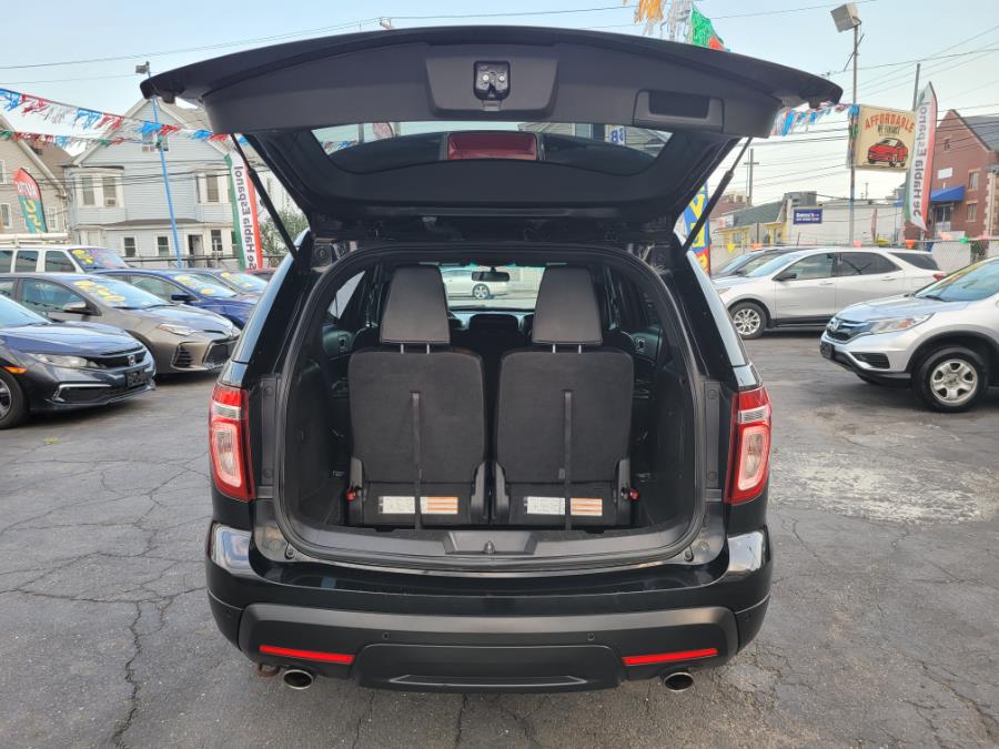 Used Ford Explorer 4WD 4dr XLT 2013 | Affordable Motors Inc. Bridgeport, Connecticut Used Ford Explorer 4WD 4dr XLT 2013 | Affordable Motors Inc. Bridgeport, Connecticut
