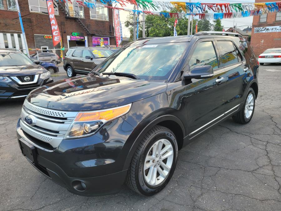 Used Ford Explorer 4WD 4dr XLT 2013 | Affordable Motors Inc. Bridgeport, Connecticut Used Ford Explorer 4WD 4dr XLT 2013 | Affordable Motors Inc. Bridgeport, Connecticut