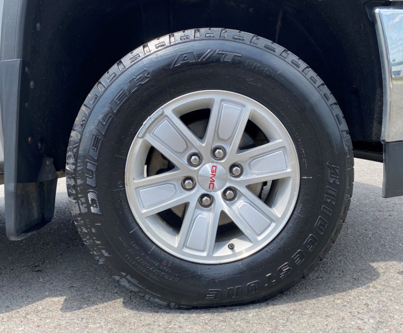 Used GMC Sierra 1500 4WD Double Cab 143.5" SLE 2018 | Inman Motors Sales. Medford, Massachusetts Used GMC Sierra 1500 4WD Double Cab 143.5" SLE 2018 | Inman Motors Sales. Medford, Massachusetts