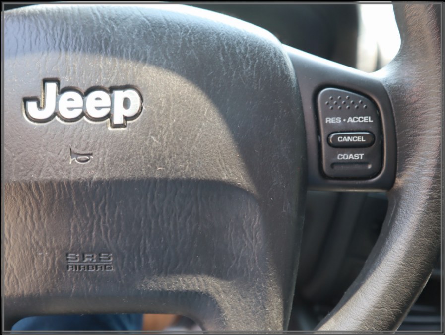 Used Jeep Grand Cherokee 4dr Laredo 4WD 2004 | My Auto Inc.. Huntington Station, New York