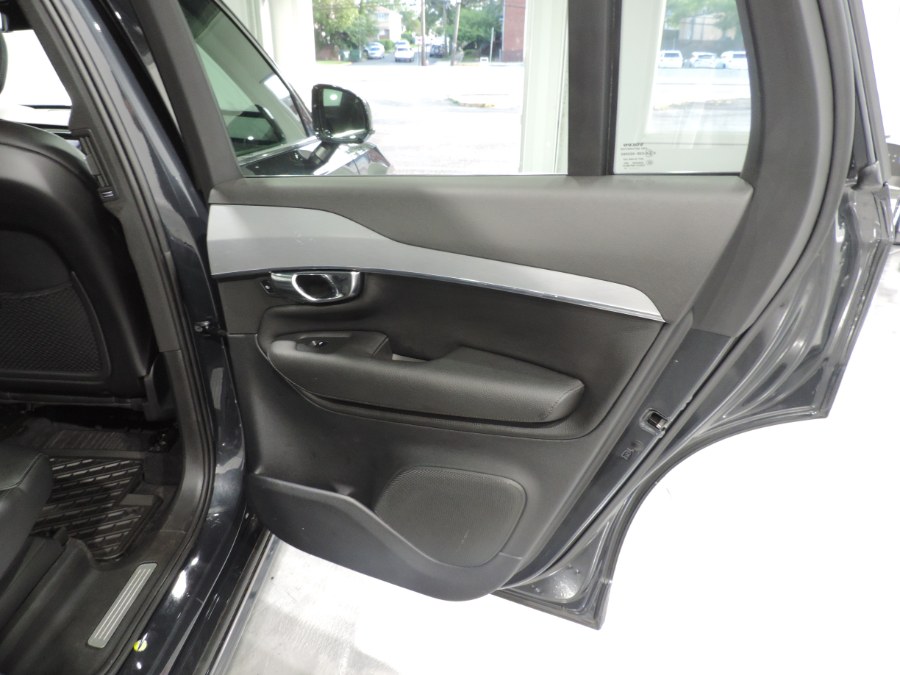 Used Volvo XC90 AWD 4dr T6 Momentum 2016 | Auto Gallery. Lodi, New Jersey Used Volvo XC90 AWD 4dr T6 Momentum 2016 | Auto Gallery. Lodi, New Jersey