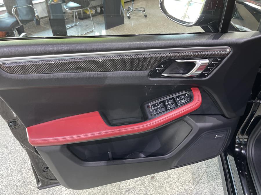 Used Porsche Macan GTS AWD 2017 | Dream Car Gallery. Woodbury, New York Used Porsche Macan GTS AWD 2017 | Dream Car Gallery. Woodbury, New York