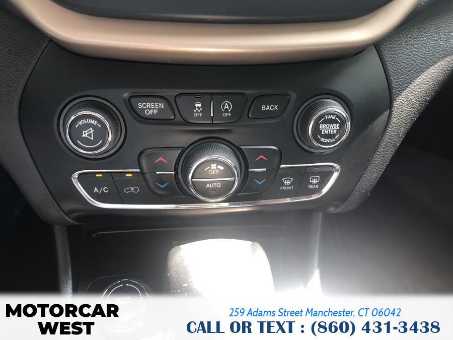 Used Jeep Cherokee 4WD 4dr Limited 2015 | Motorcar West. Manchester, Connecticut Used Jeep Cherokee 4WD 4dr Limited 2015 | Motorcar West. Manchester, Connecticut
