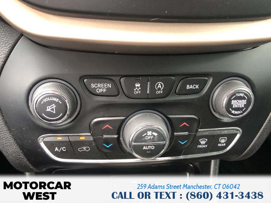 Used Jeep Cherokee 4WD 4dr Limited 2015 | Motorcar West. Manchester, Connecticut Used Jeep Cherokee 4WD 4dr Limited 2015 | Motorcar West. Manchester, Connecticut