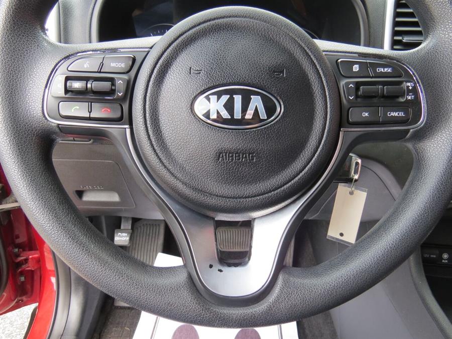 Used Kia Sportage LX AWD 4dr SUV 2017 | Lake City Exports Inc. Auburn, Maine Used Kia Sportage LX AWD 4dr SUV 2017 | Lake City Exports Inc. Auburn, Maine