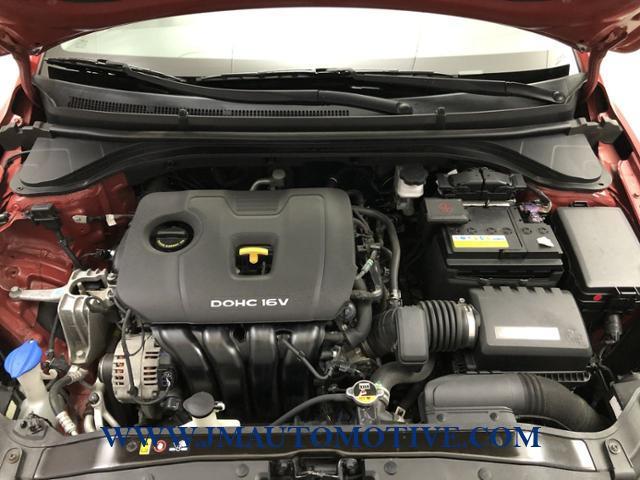 Used Hyundai Elantra 4dr Sdn Auto Limited PZEV 2017 | J&M Automotive Sls&Svc LLC. Naugatuck, Connecticut Used Hyundai Elantra 4dr Sdn Auto Limited PZEV 2017 | J&M Automotive Sls&Svc LLC. Naugatuck, Connecticut