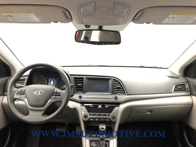 Used Hyundai Elantra 4dr Sdn Auto Limited PZEV 2017 | J&M Automotive Sls&Svc LLC. Naugatuck, Connecticut Used Hyundai Elantra 4dr Sdn Auto Limited PZEV 2017 | J&M Automotive Sls&Svc LLC. Naugatuck, Connecticut