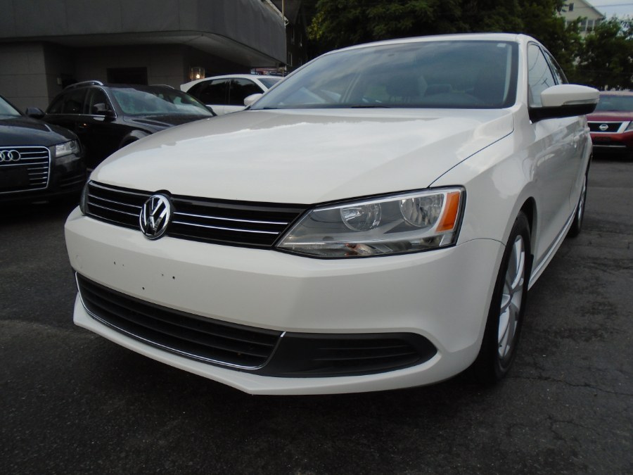 2013 Volkswagen Jetta Sedan SE, available for sale in Waterbury, Connecticut | Jim Juliani Motors. Waterbury, Connecticut 2013 Volkswagen Jetta Sedan SE, available for sale in Waterbury, Connecticut | Jim Juliani Motors. Waterbury, Connecticut