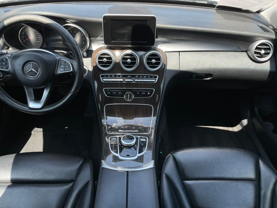 Used Mercedes-Benz C-Class C 300 Sedan 2017 | Green Light Auto. Corona, California Used Mercedes-Benz C-Class C 300 Sedan 2017 | Green Light Auto. Corona, California