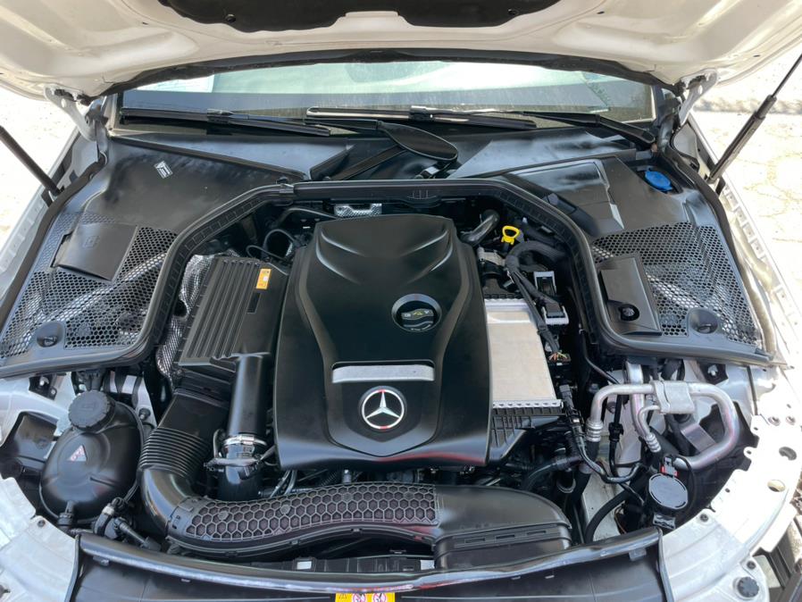 Used Mercedes-Benz C-Class C 300 Sedan 2017 | Green Light Auto. Corona, California Used Mercedes-Benz C-Class C 300 Sedan 2017 | Green Light Auto. Corona, California